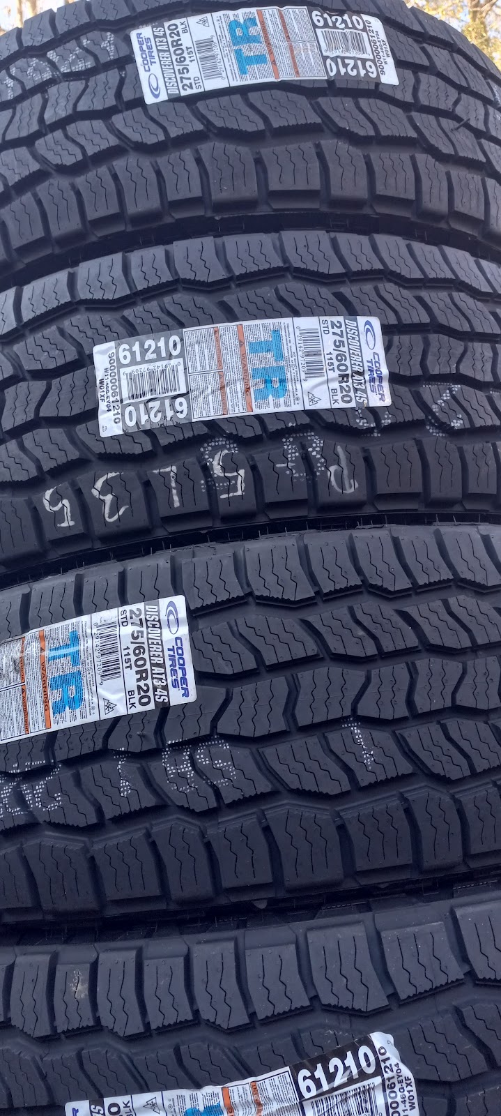 Sergio Tire Repair | 625 N Graham St, Memphis, TN 38122, USA | Phone: (901) 359-5665