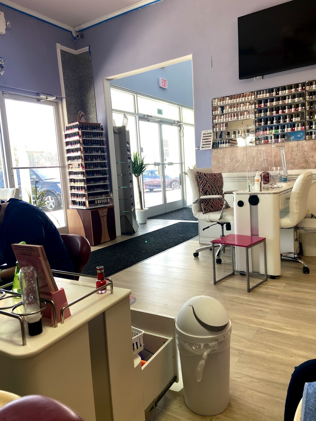 TH Nails & Day Spa - London Bridge | 1789 London Bridge Rd #104, Virginia Beach, VA 23453, USA | Phone: (757) 689-0340