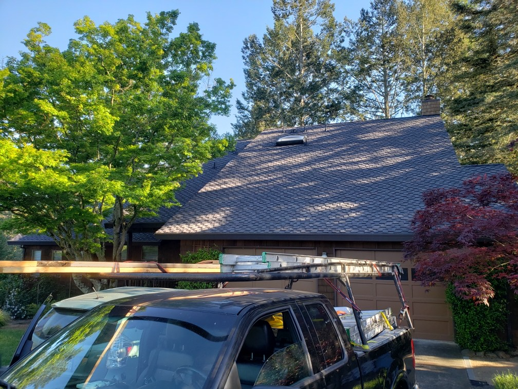 Aguilar Roofing LLC | 2388 Oceanic Ct, Fairfield, CA 94533, USA | Phone: (707) 816-1924