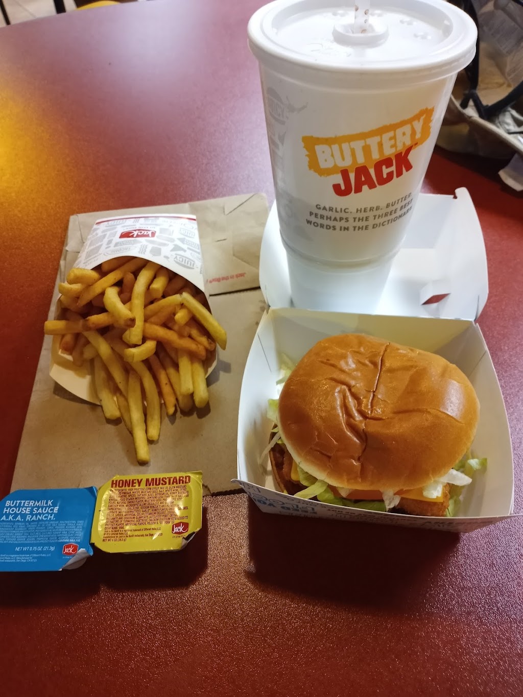 Jack in the Box | 1840 Holt Blvd, Ontario, CA 91761, USA | Phone: (909) 395-9987