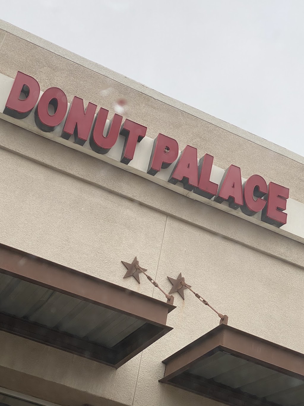 Donut Palace | 6805 Main St #415, The Colony, TX 75056, USA | Phone: (214) 469-1616