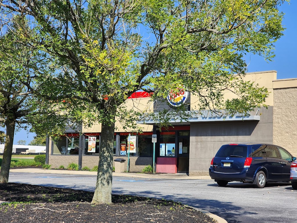 Burger King | 98 Bromley Blvd, Burlington, NJ 08016, USA | Phone: (609) 386-0423