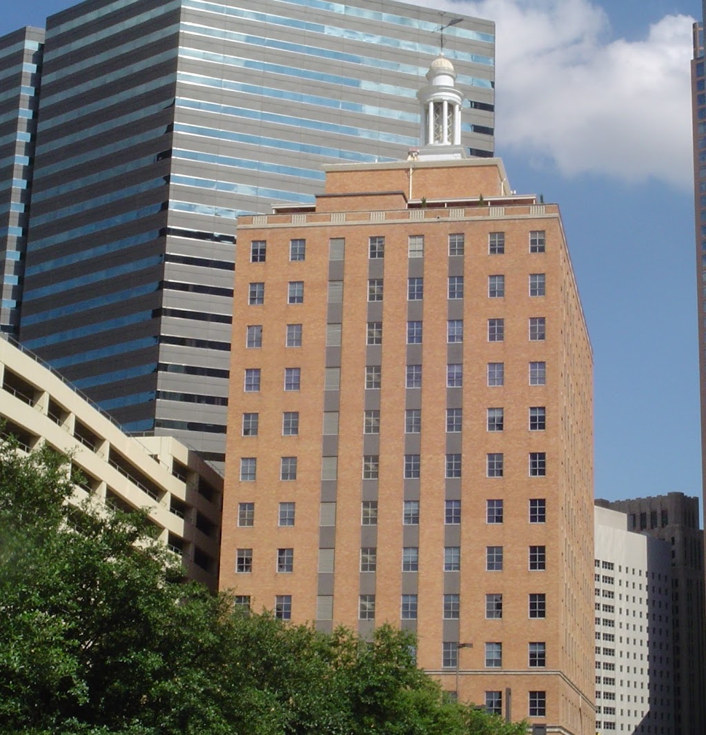 Good Signature Office Leasing | 11300 N US 75-Central Expy 1000 #550, Dallas, TX 75243, USA | Phone: (214) 752-0205