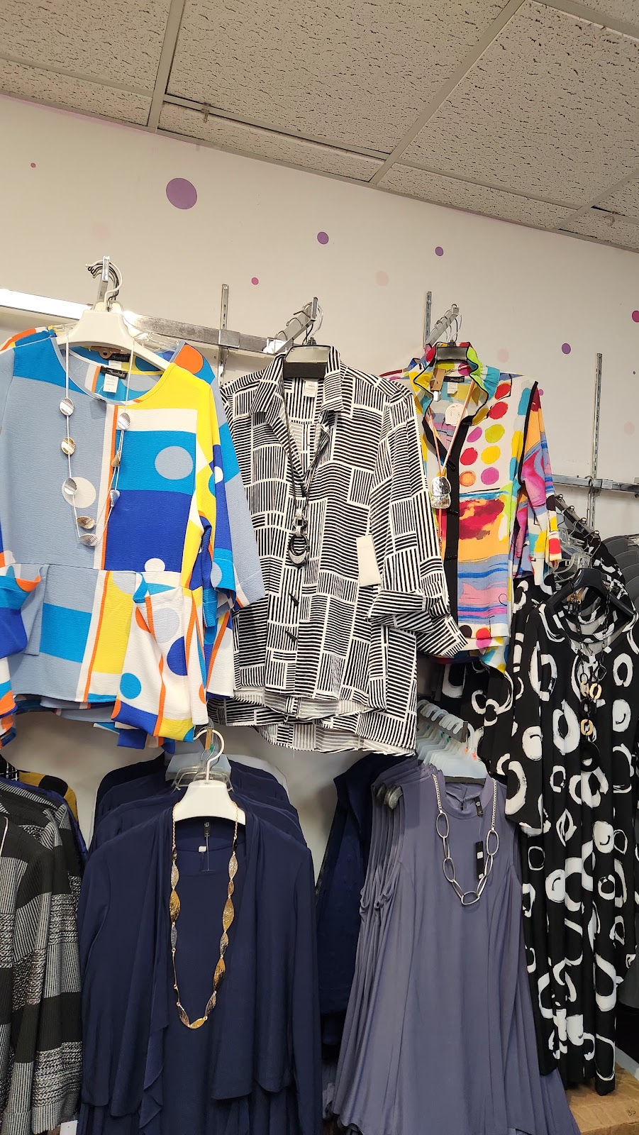 Eurasian Lady Boutique Plus | 735 Dodecanese Blvd, Tarpon Springs, FL 34689, USA | Phone: (727) 945-8837