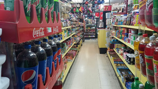 Apollo Beach Food Mart | 6020 N U.S. Hwy 41 N, Apollo Beach, FL 33572, USA | Phone: (813) 641-1388