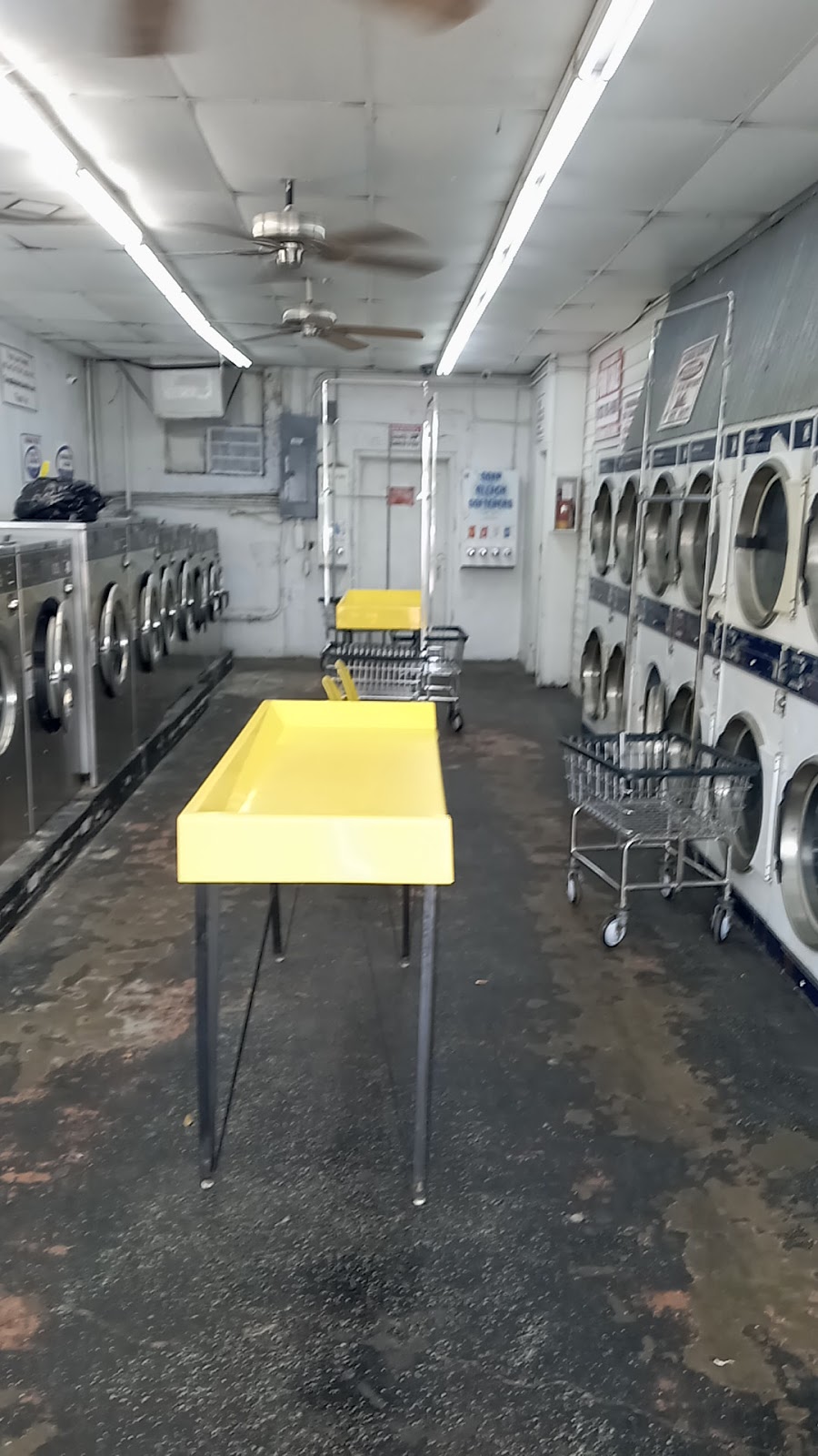 Laundry Depot | 1021 N U.S. Hwy 41, Ruskin, FL 33570, USA | Phone: (813) 649-9195