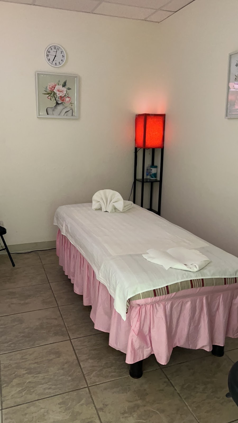 Asian Massage Amazing SPA | 3257 W New Haven Ave, Melbourne, FL 32904, USA | Phone: (321) 376-2989