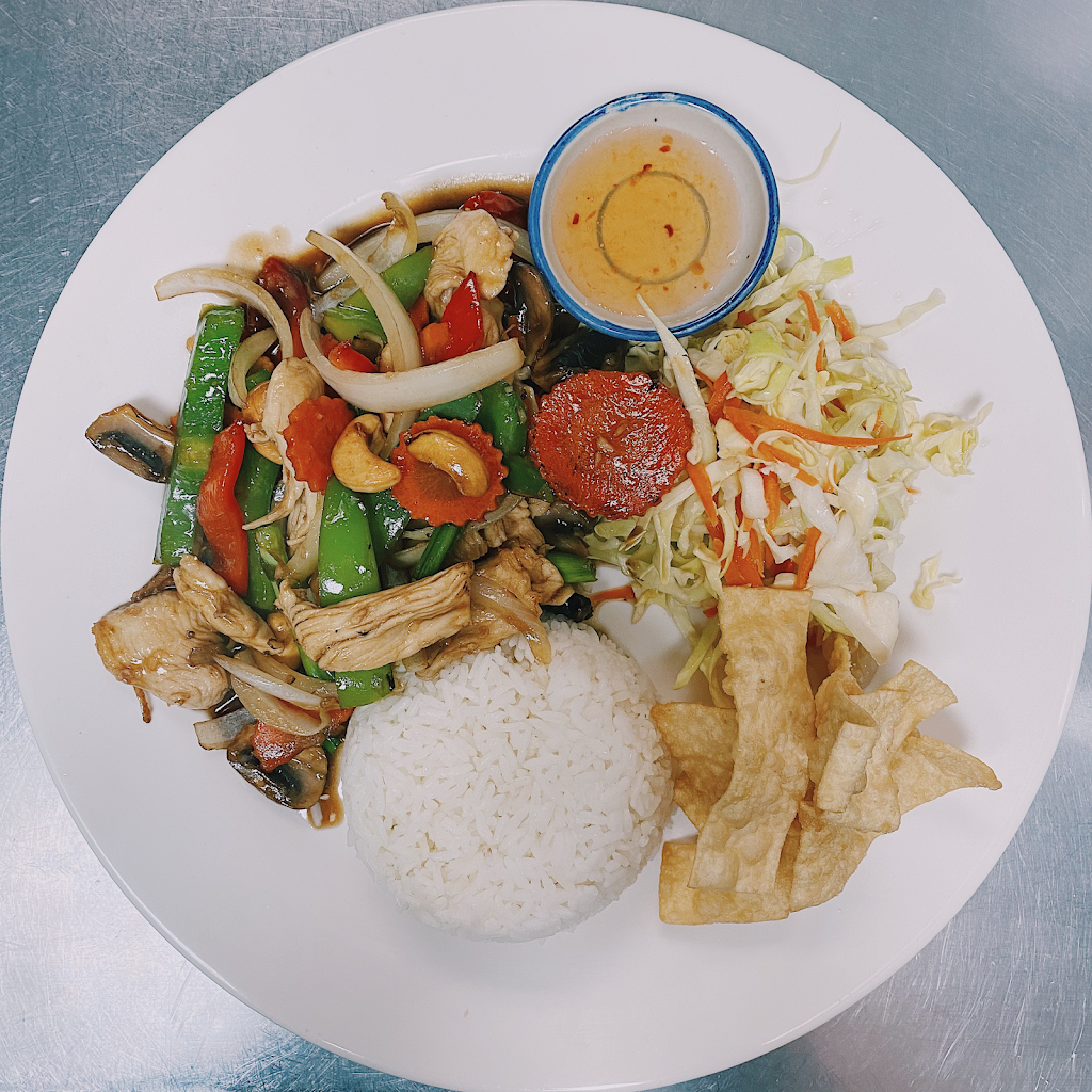 Thai House Restaurant | 5143 Ming Ave, Bakersfield, CA 93309, USA | Phone: (661) 397-9667