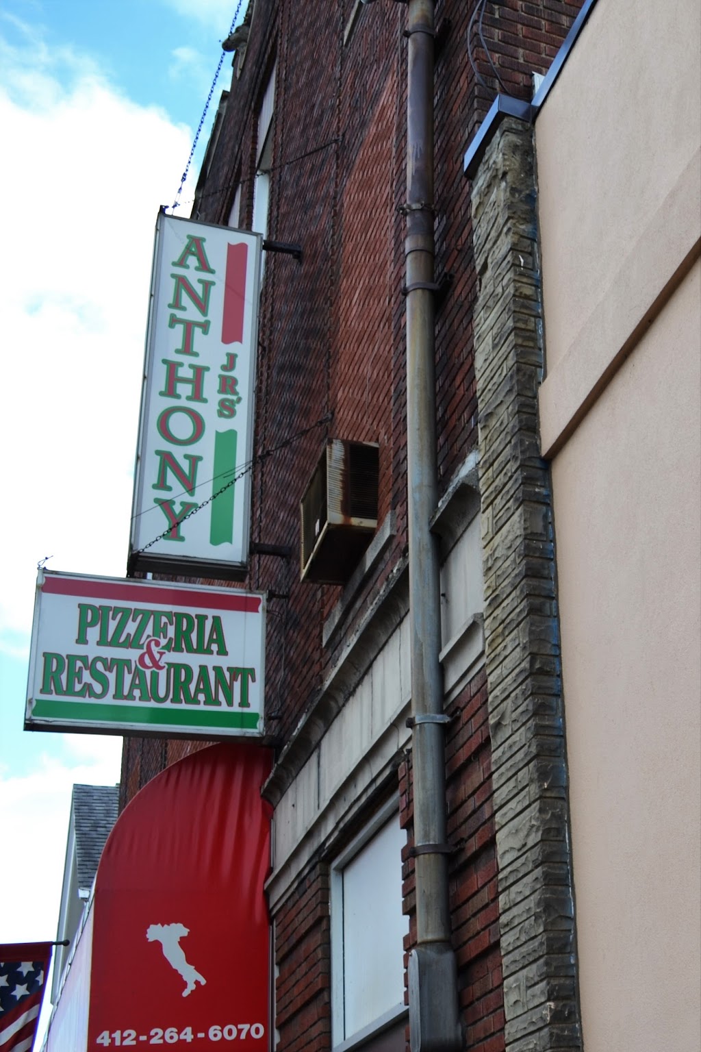 Anthony Jrs Restaurant & Pizzeria | 1024 5th Ave, Coraopolis, PA 15108, USA | Phone: (412) 264-6070