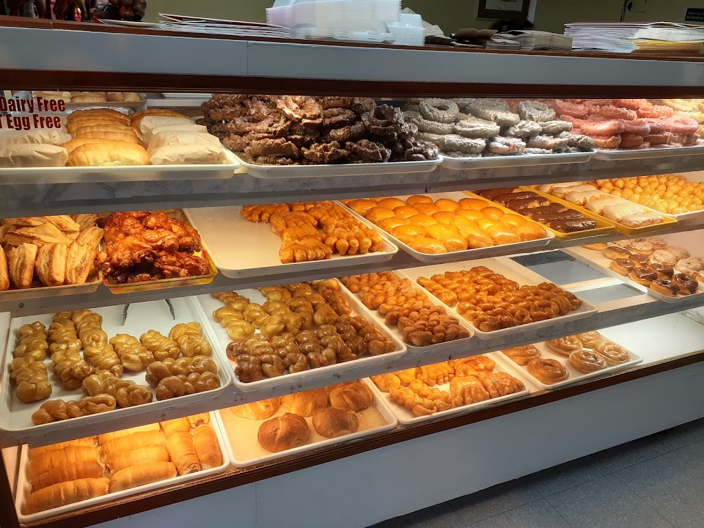 Lily Donuts & Drinks AKA Donuts & Noodles | 7607 N Union Blvd, Colorado Springs, CO 80920, USA | Phone: (719) 520-9299