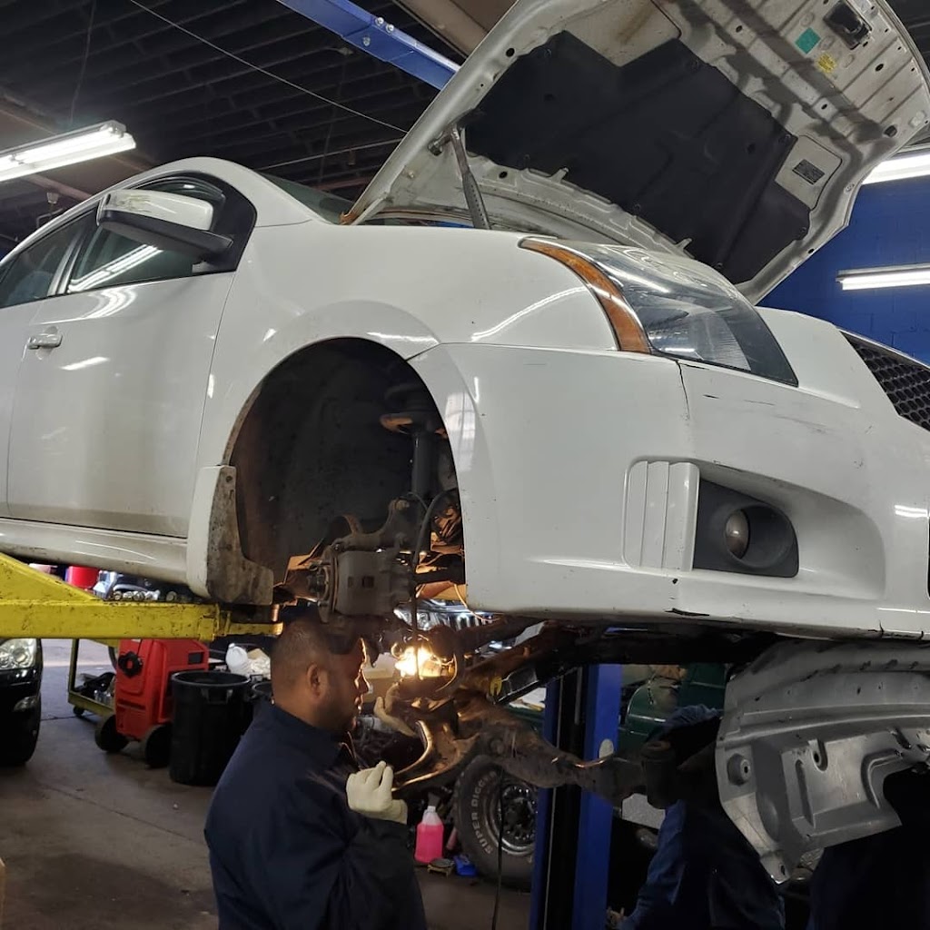 Tune It Up Auto | 328 Clove Rd, Staten Island, NY 10310 | Phone: (718) 524-6060