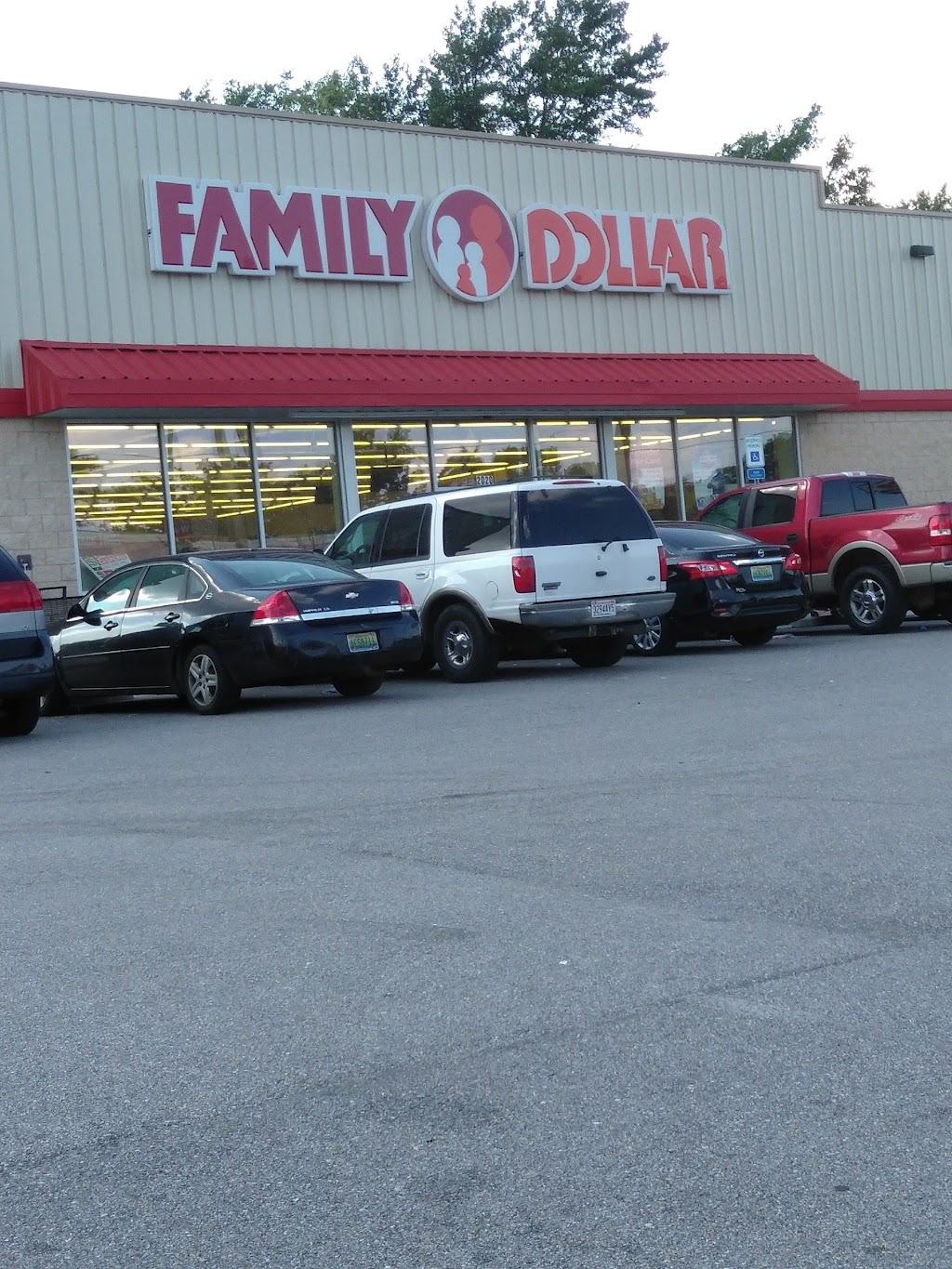 Family Dollar | 2020 Center Point Pkwy, Center Point, AL 35215, USA | Phone: (205) 909-1171