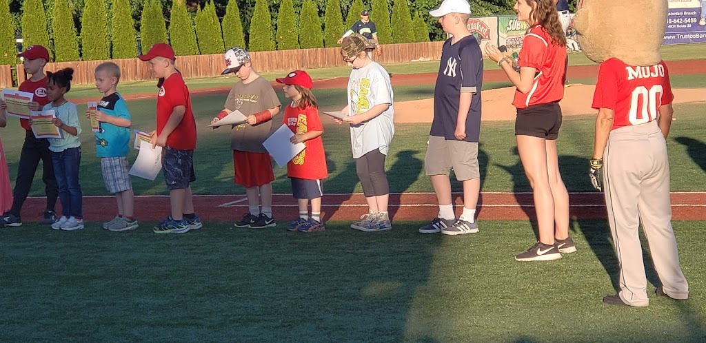 Amsterdam Mohawks | 65 Crescent Ave, Amsterdam, NY 12010, USA | Phone: (518) 791-7546