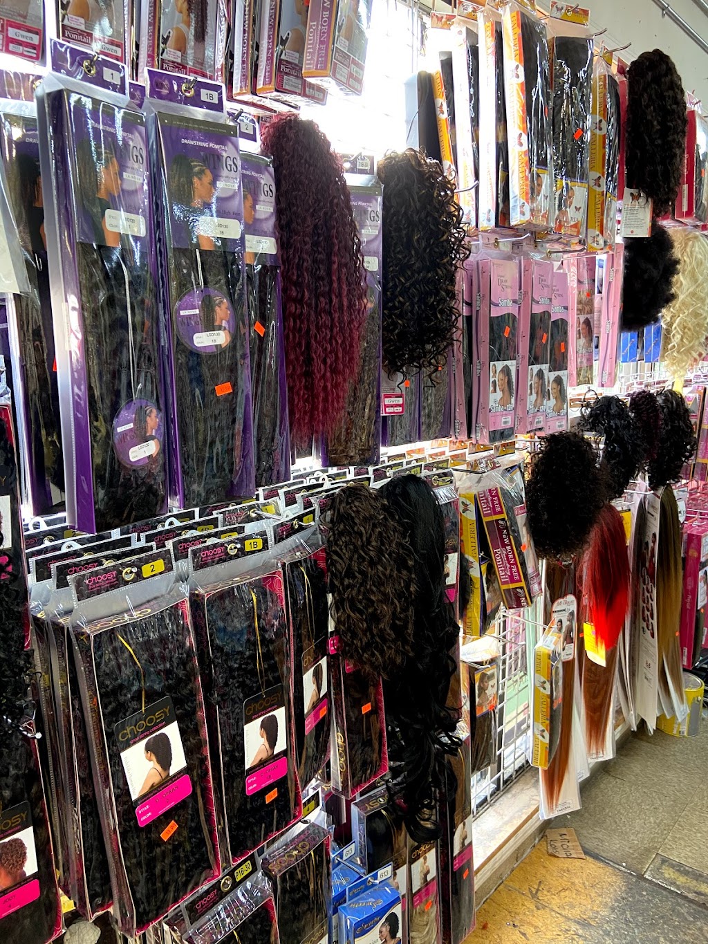 A & A Beauty Supply | 1371 Copley Rd, Akron, OH 44320, USA | Phone: (330) 836-8859