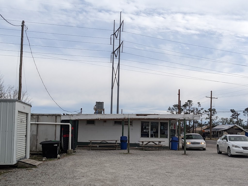 Goal Post Drive Inn | 4275 LA-1, Raceland, LA 70394, USA | Phone: (985) 537-6351