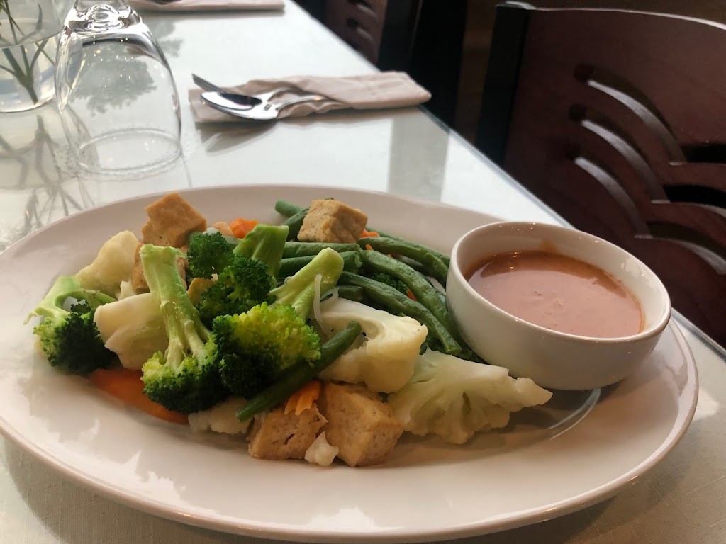 Thai Chada | Thai & Lao Restaurant | 52 Pulaski Blvd, Bellingham, MA 02019, USA | Phone: (508) 906-9999