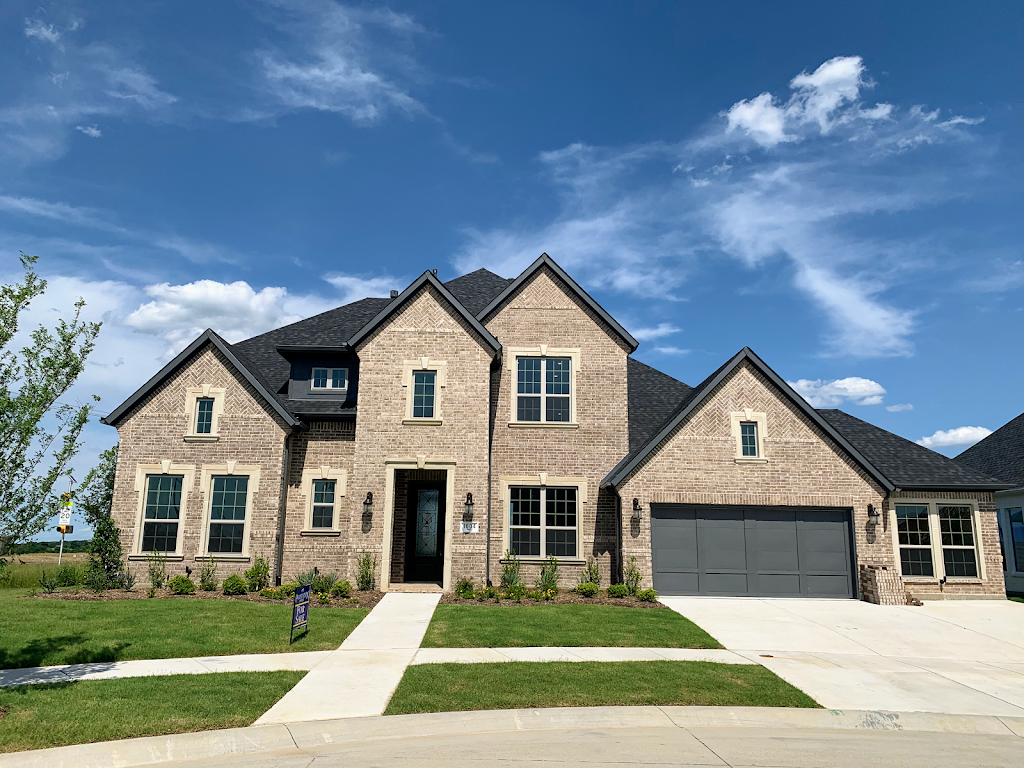 Andrew Alvarado Real Estate Group - Fathom Realty | 516 Byron Nelson Blvd #1762, Roanoke, TX 76262, USA | Phone: (817) 674-8097