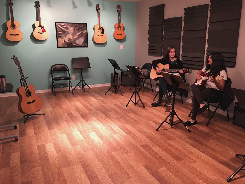 Northville Guitar Lessons | 18600 Northville Rd, Northville, MI 48168, USA | Phone: (248) 308-3799