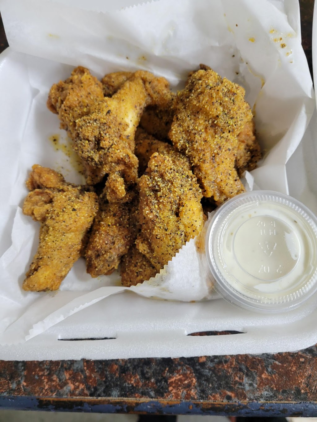 Divine Kitchen Wings Spot | 2250 Hwy 42 North, McDonough, GA 30253 | Phone: (678) 782-3554