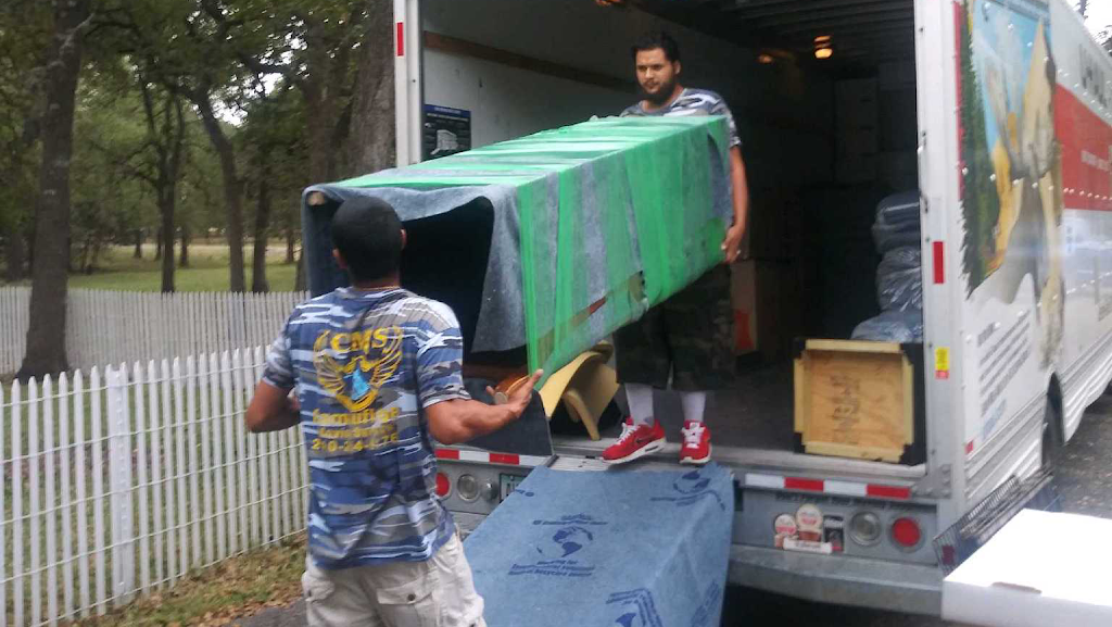 Camouflage Moving Service | 2574 Co Rd 7711, Devine, TX 78016, USA | Phone: (210) 269-4660