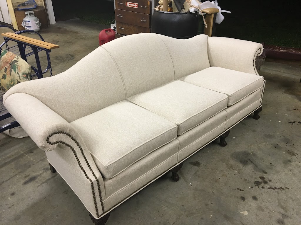 Tommys Upholstery and Furniture Repair | 1209 N Hill Dr, Lincolnton, NC 28092, USA | Phone: (704) 472-6201