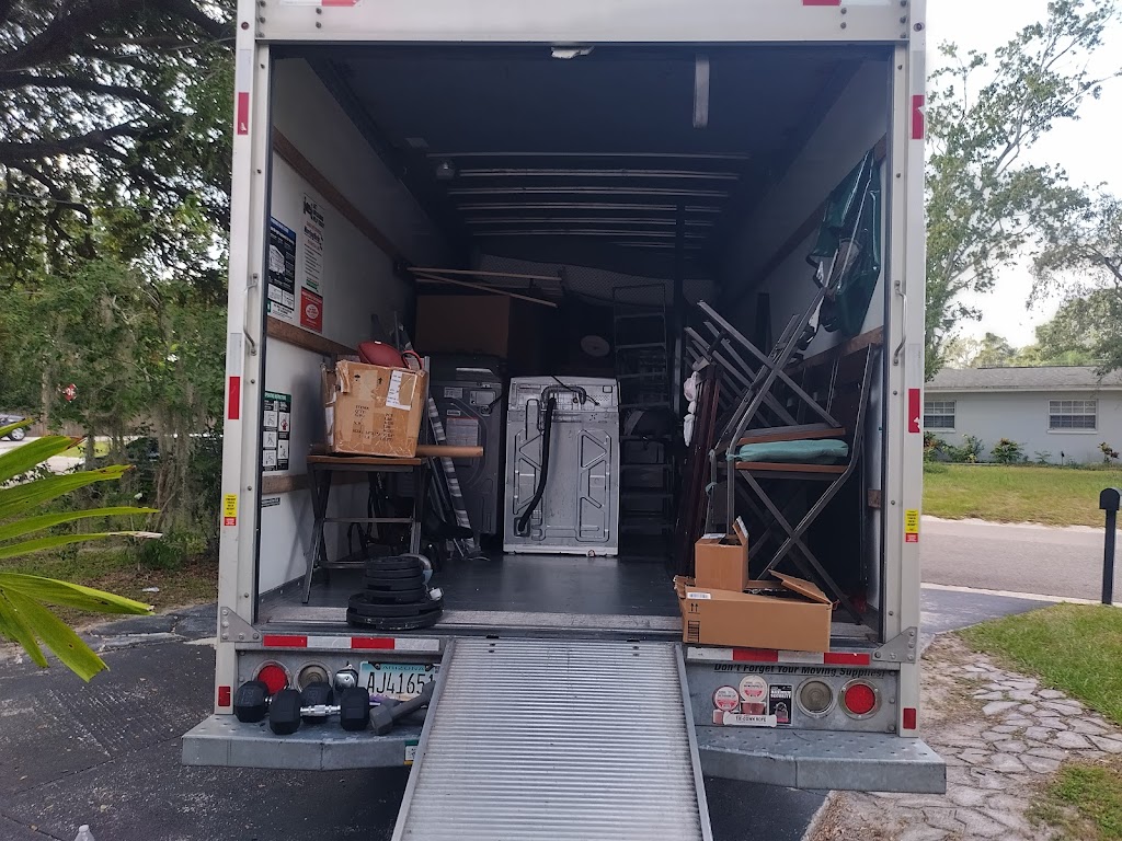 HOT SHOT MOVERS | 1011 Eiffel Ln, Kissimmee, FL 34759, USA | Phone: (407) 759-4416