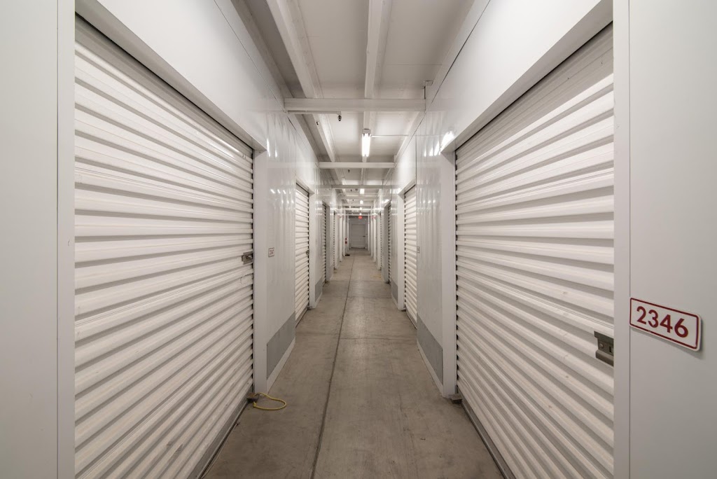 Public Storage | 21655 Redwood Rd, Castro Valley, CA 94546, USA | Phone: (510) 244-2802