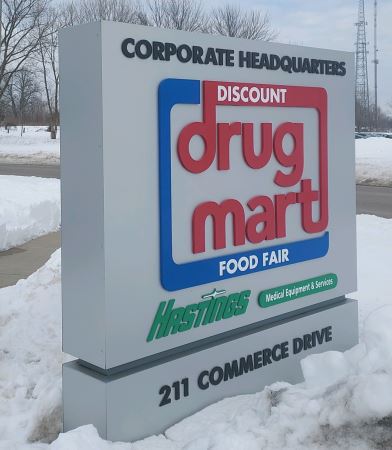 Discount Drug Mart Inc | 211 Commerce Dr, Medina, OH 44256, USA | Phone: (330) 725-2340