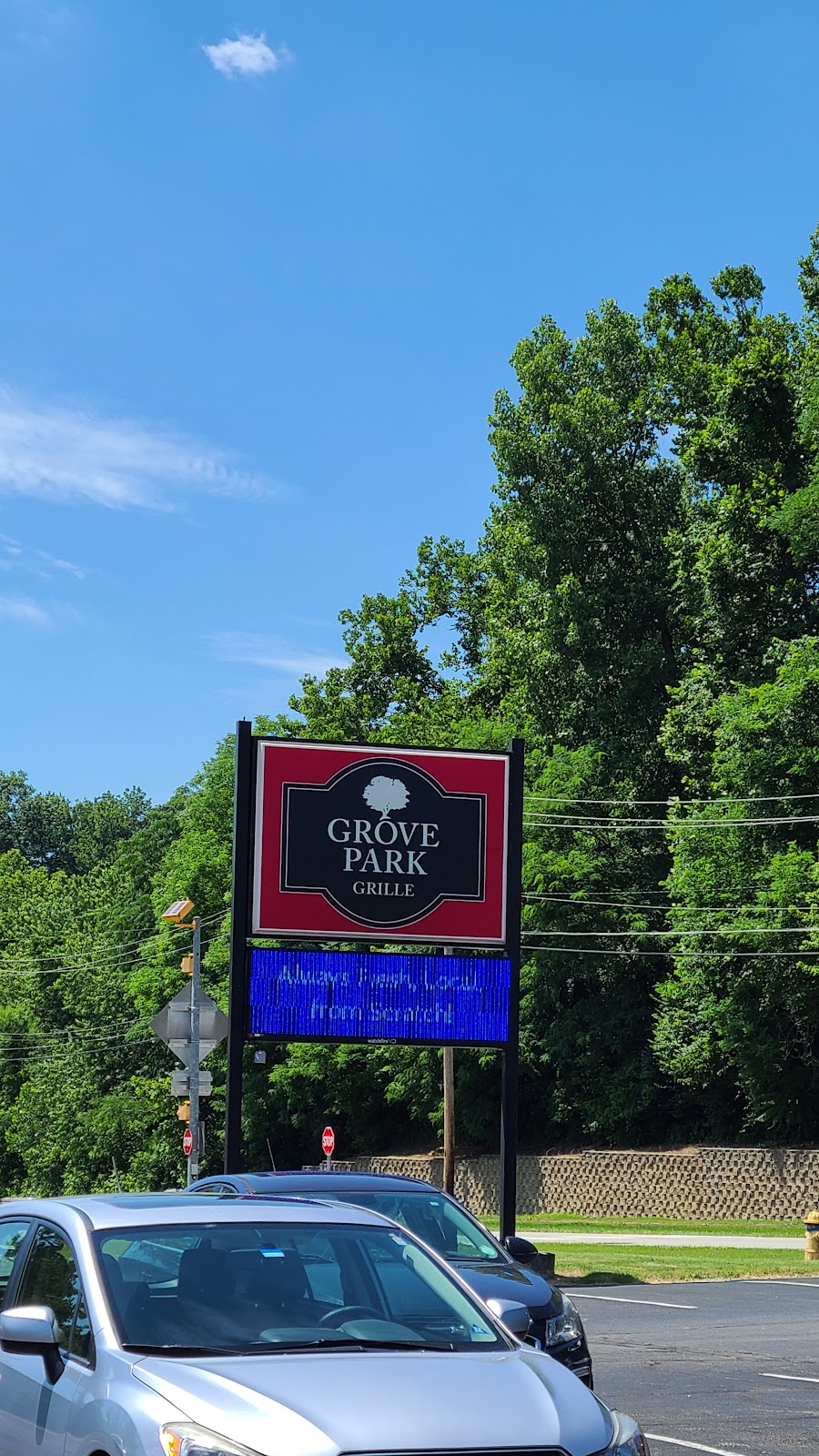 Grove Park Grille | 6735 Kellogg Rd, Cincinnati, OH 45230, USA | Phone: (513) 452-8020