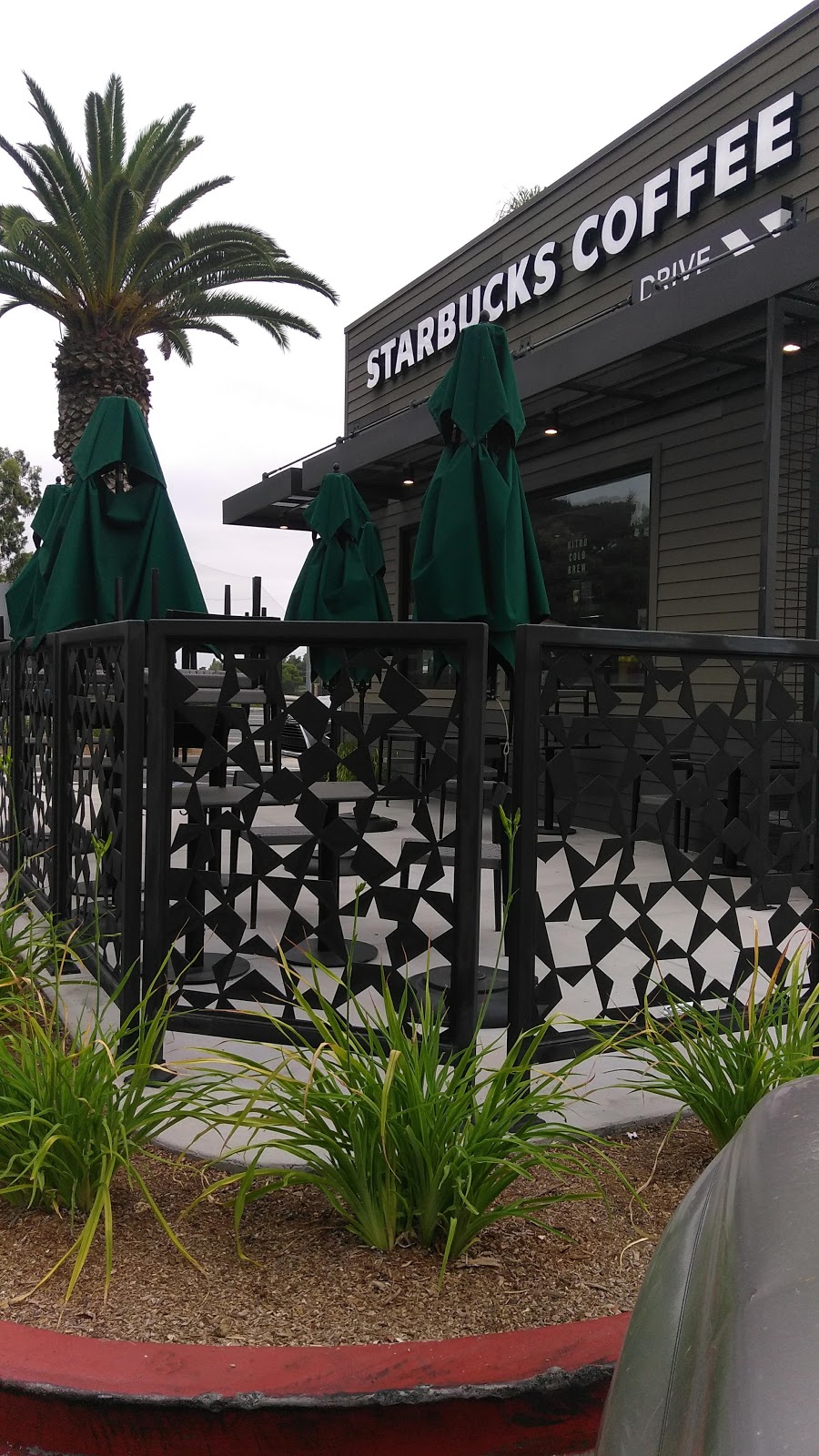 Starbucks | 24281 Moulton Pkwy, Laguna Woods, CA 92637 | Phone: (949) 306-0678