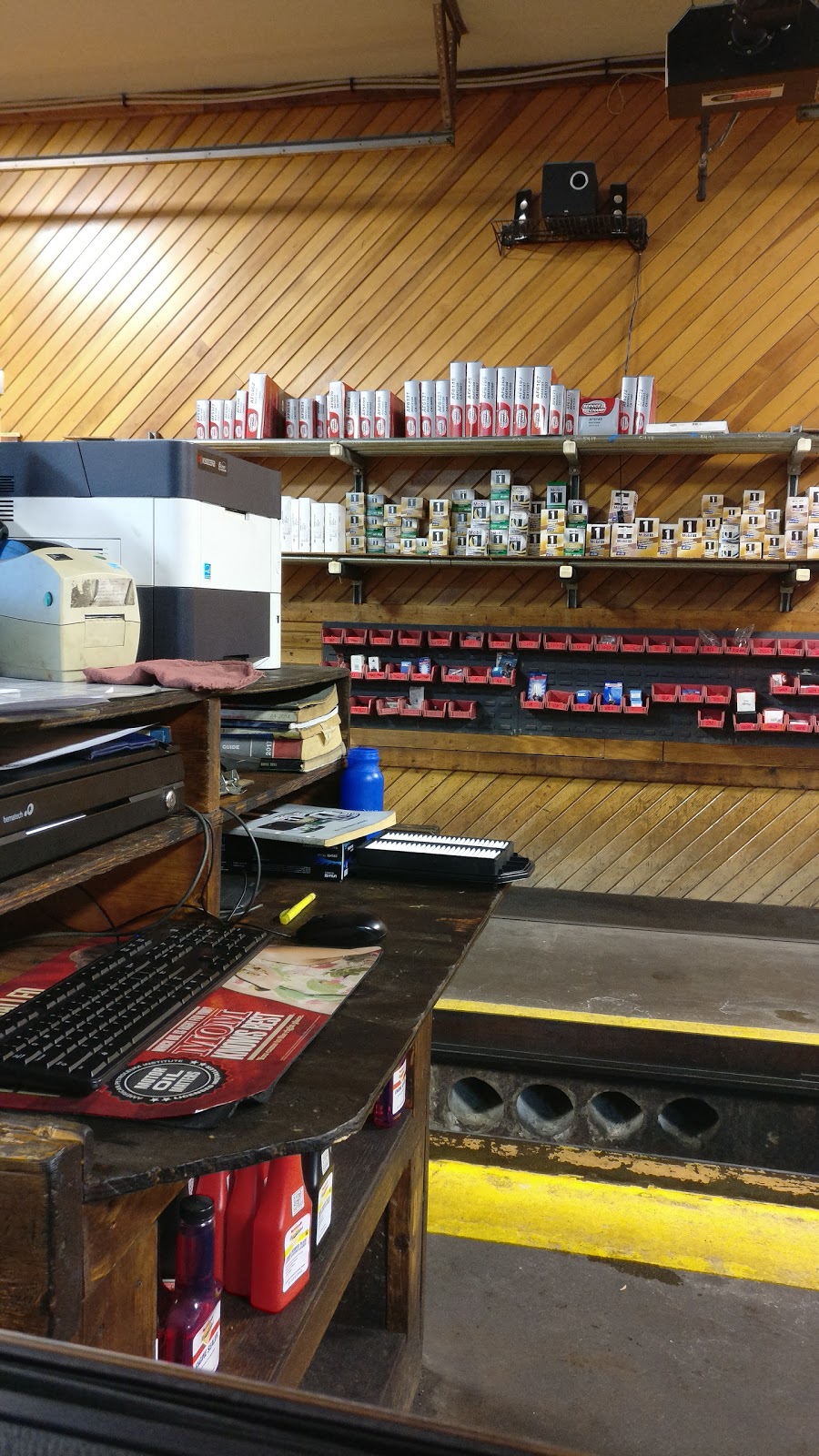 Uncle Eds Oil Shoppe | 2988 E Big Beaver Rd, Troy, MI 48083, USA | Phone: (248) 528-3550