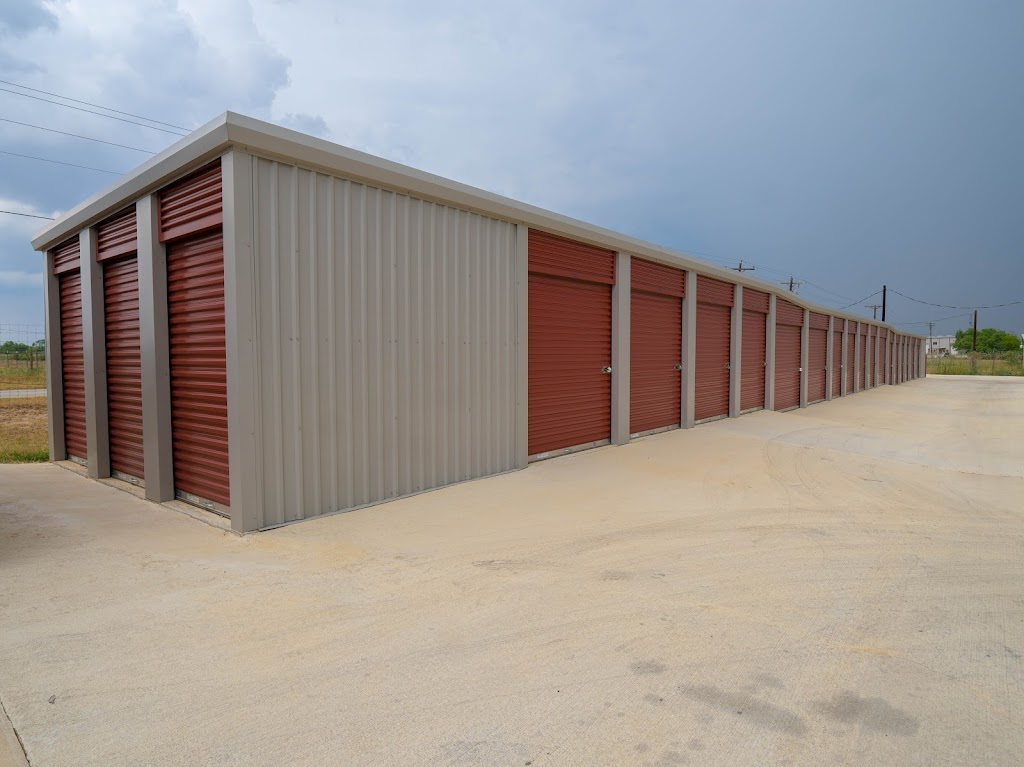 Highway 16 Self Storage | 10275 TX-16, Poteet, TX 78065, USA | Phone: (830) 742-3670