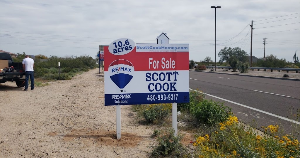 Scott Cook - RE/MAX Realtor Real Estate Services | 4365 E Pecos Rd #103, Gilbert, AZ 85297, USA | Phone: (480) 993-9317