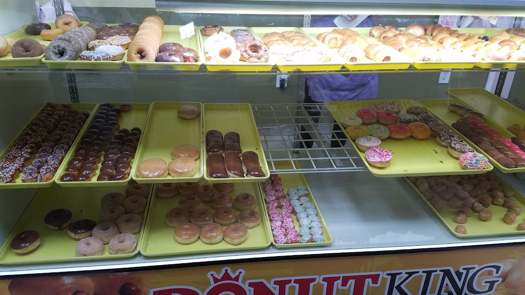 Donut King | 638 N MacArthur Blvd, Irving, TX 75061, USA | Phone: (972) 259-9699