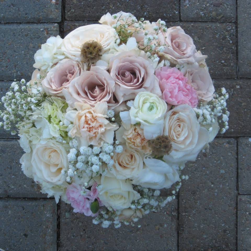 One of A Kind Floral Design | Box 262, Verdi, NV 89439, USA | Phone: (775) 345-0604