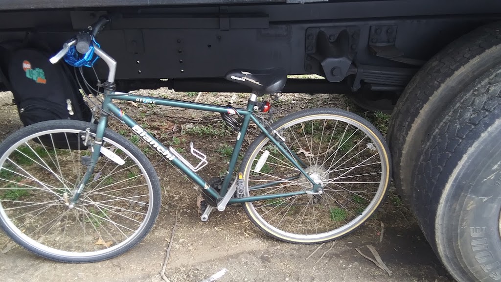 Bikes on wheel | Milburn, Baldwin, NY 11510, USA | Phone: (929) 283-9032