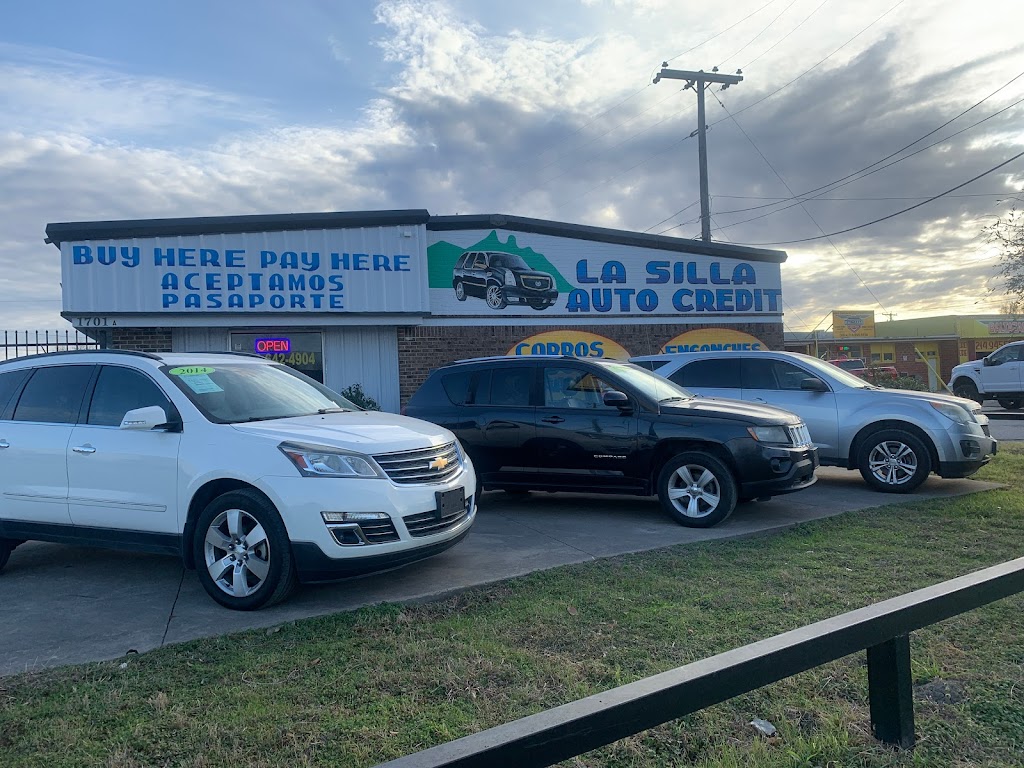 La Silla Auto Credit | 1701 E Main St, Grand Prairie, TX 75050, USA | Phone: (214) 450-3006