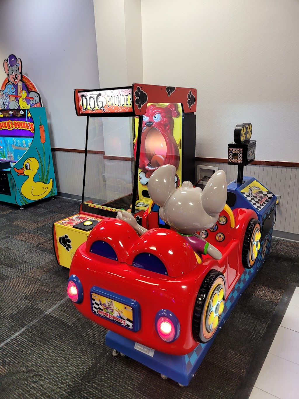 Chuck E. Cheese | 44275 W 12 Mile Rd D134, Novi, MI 48377, USA | Phone: (248) 344-1560