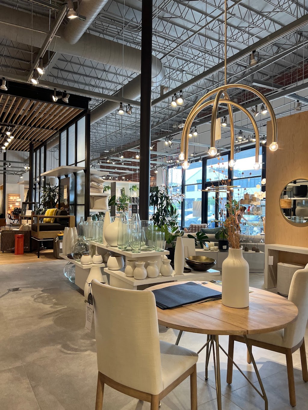 west elm | 2501 University Blvd, Houston, TX 77005 | Phone: (713) 520-0009