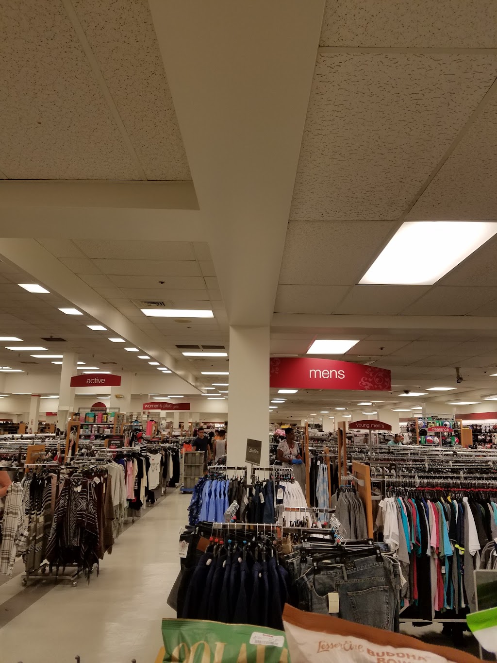 T.J. Maxx | 1776 E Jefferson St, Rockville, MD 20852, USA | Phone: (301) 881-3857