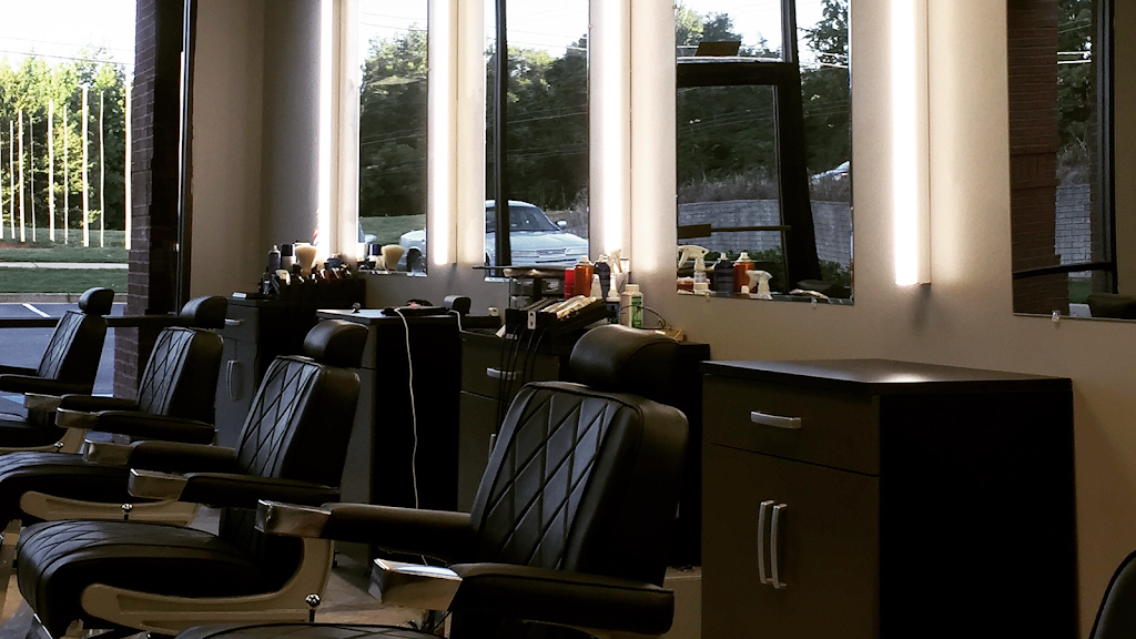 Faded Luxury Barber Lounge | 1739A GA-42 N, McDonough, GA 30253, USA | Phone: (678) 723-9571