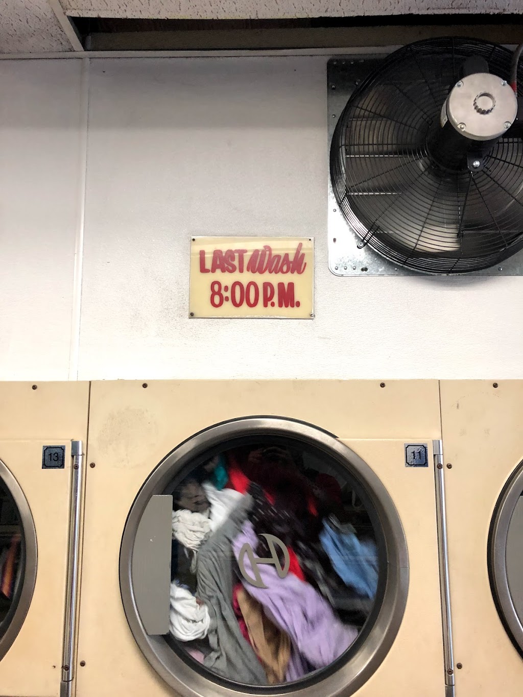 R S Laundromat | 1507 Bushwick Ave, Brooklyn, NY 11207, USA | Phone: (646) 338-3486