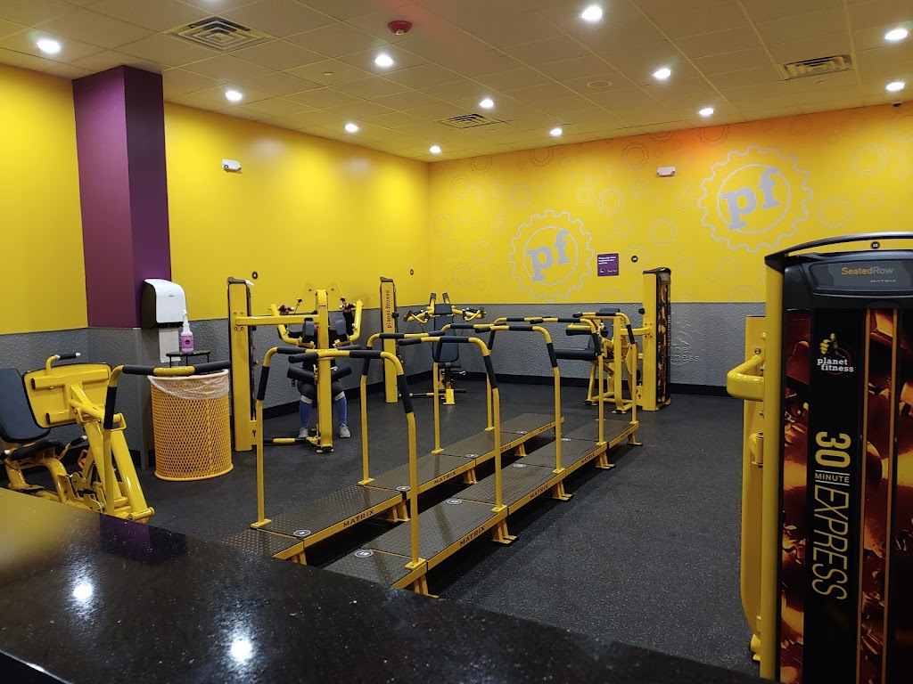 Planet Fitness | 1020 NJ-18, East Brunswick, NJ 08816, USA | Phone: (732) 955-7800