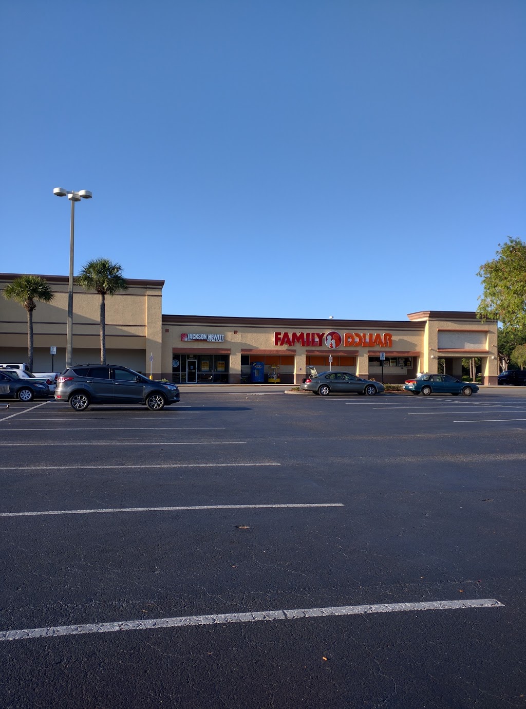 Family Dollar | 4665 Cortez Rd W, Bradenton, FL 34210, USA | Phone: (941) 242-6971