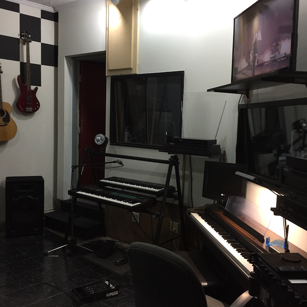 Super Key Music Studios | 2329 W Britton Rd, Oklahoma City, OK 73120, USA | Phone: (405) 751-7760