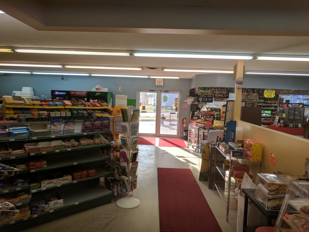 Elmwood Convenience Store | 209 S 4th St, Elmwood, NE 68349, USA | Phone: (402) 994-3305