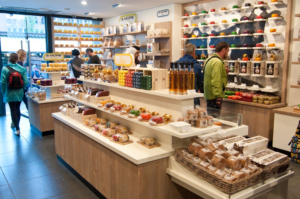 Cheese & More Flower Market | Singel 540, 1017 AZ Amsterdam, Netherlands | Phone: 06 23843408