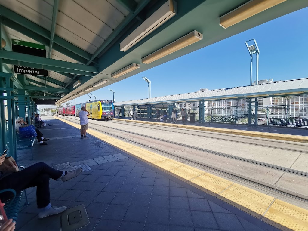 Fashion Valley Transit Center | San Diego, CA 92108, USA | Phone: (619) 233-3004