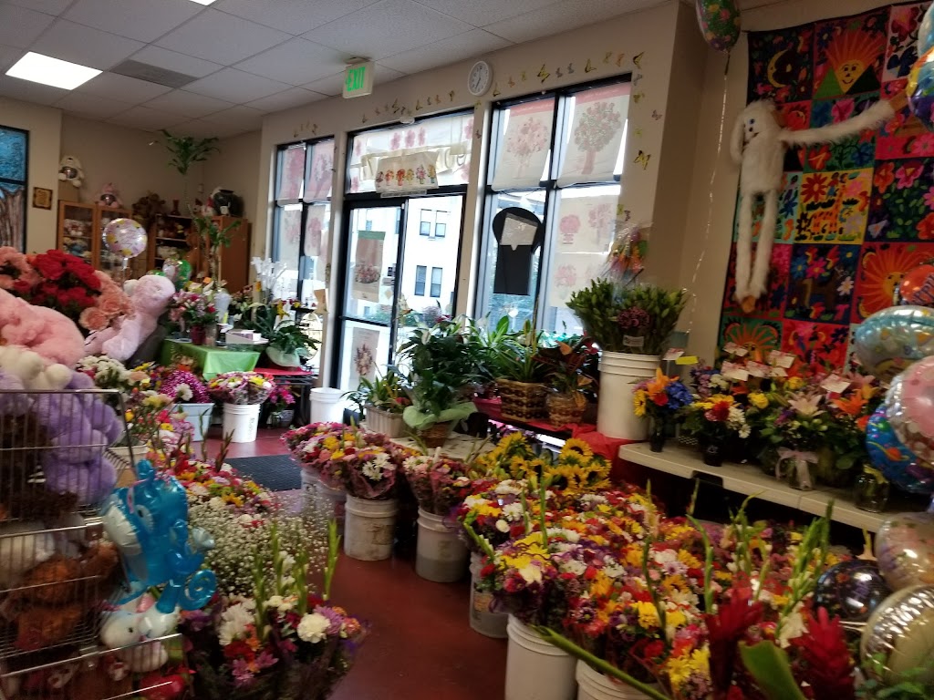 Erleenes Flowers | 208 E Holt Ave, Pomona, CA 91767, USA | Phone: (909) 622-9977