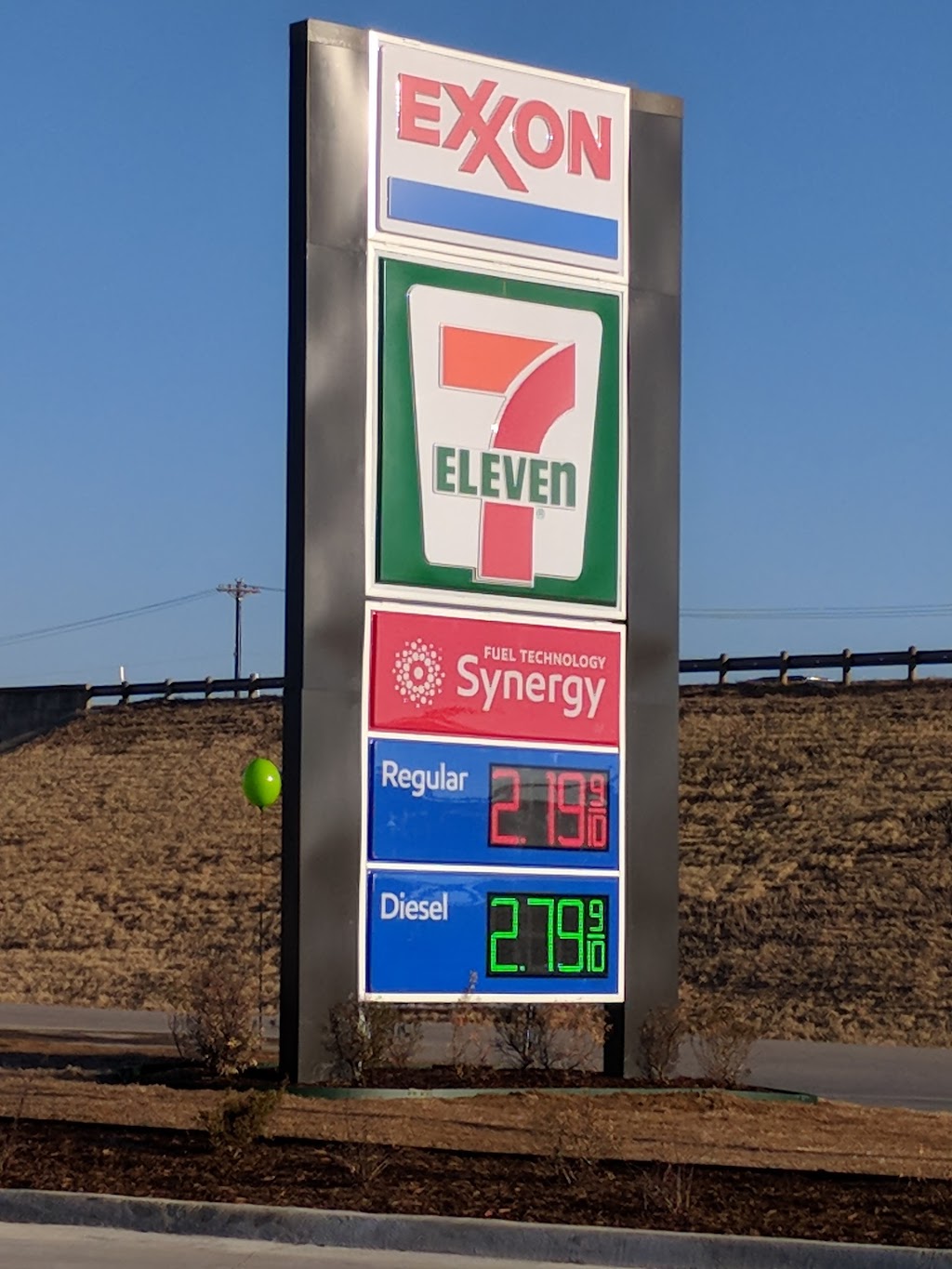 Exxon | 9944 Blue Mound Rd, Fort Worth, TX 76131, USA | Phone: (972) 828-0711